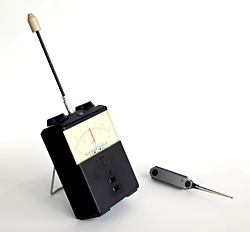 無線式電子マイクロメータ/ ESM-01型